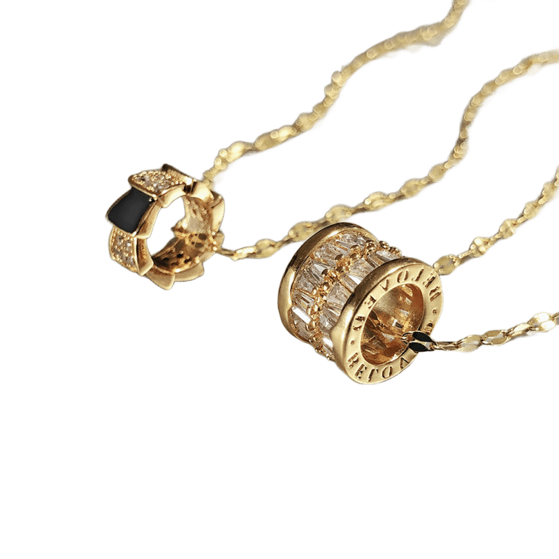 Collier Claviculaire en Titane Plaqué Or 18K – Éclat et Élégance